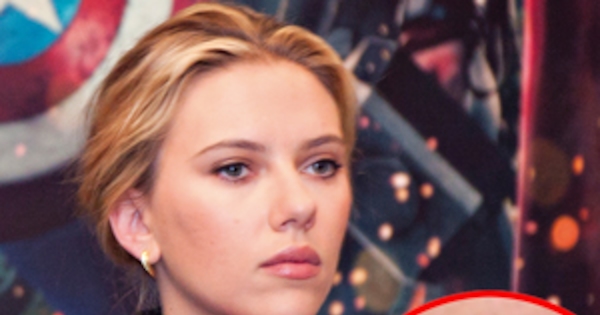Avengers Scarlett Johansson Rocks A New Wrist Tattoo What